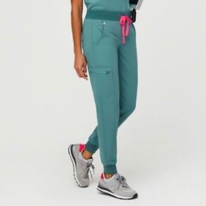 Figs zamora joggers NWT hydrogreen